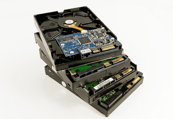 Selection-of-Solid-State-Drive-and-Hard-Disk-Drive