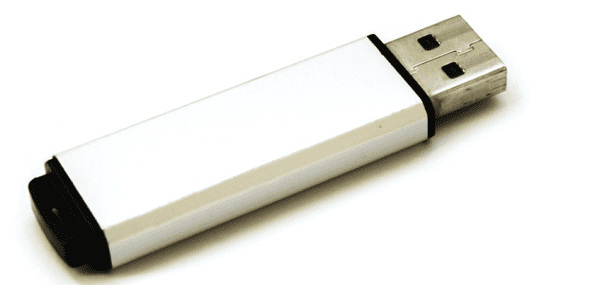 insert-a-usb-drive