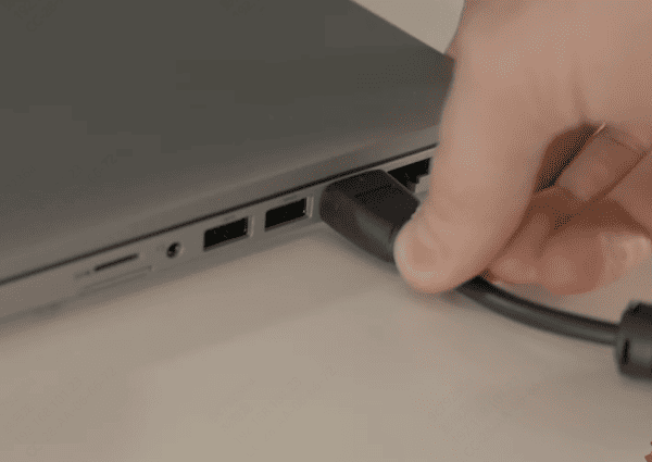 connect-to-laptop